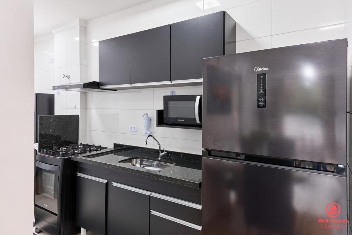 Apartamento Bh28: 1 Quadra D Praia, Ar, Churrasqueira, Piscina Ubatuba