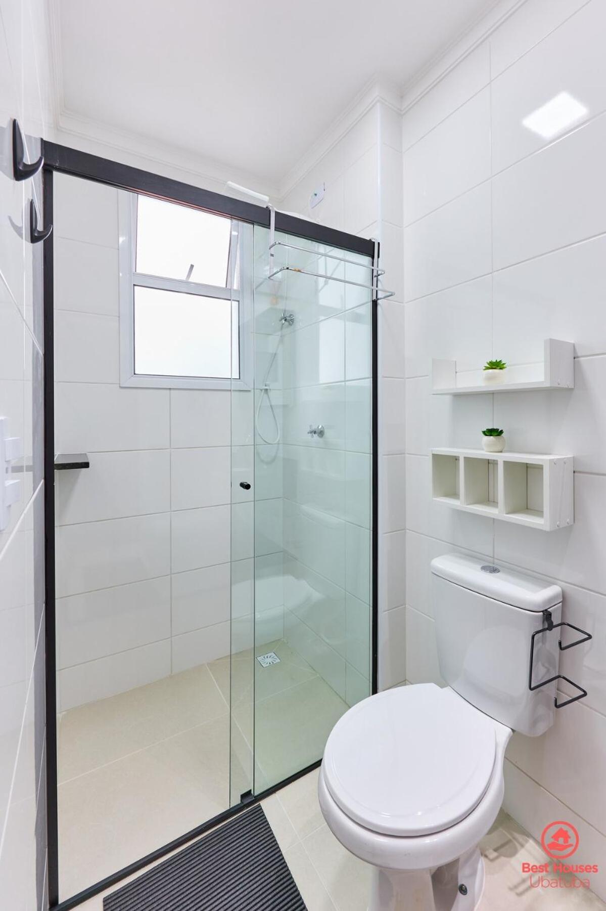 Apartamento Bh28: 1 Quadra D Praia, Ar, Churrasqueira, Piscina